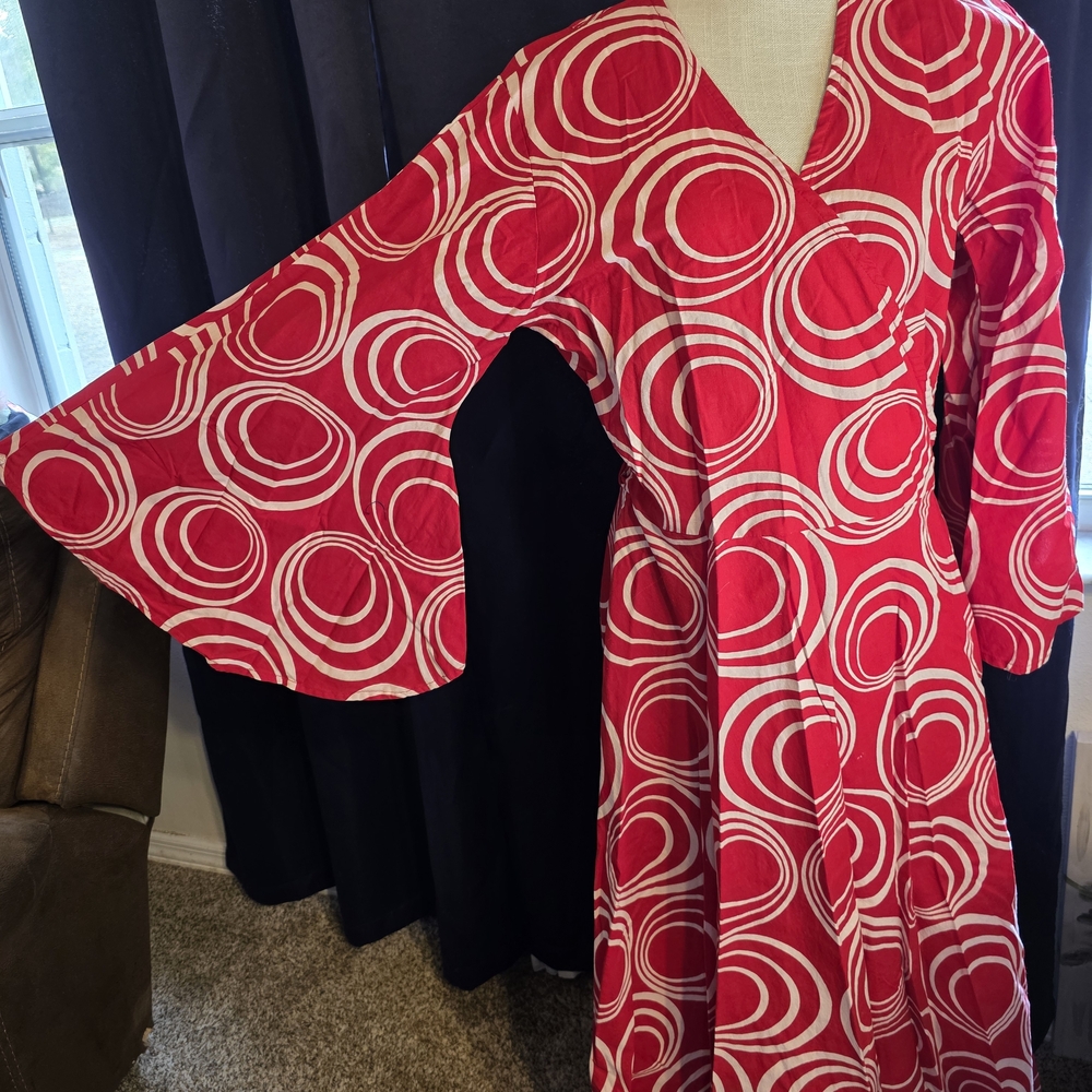 Elegant‎ Red Circle Pattern Dress